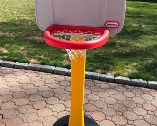 Little Tikes Basketball Hoop