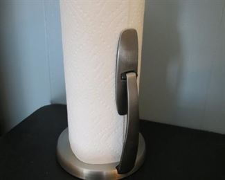 GREAT PAPER TOWEL HOLDER 