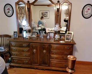 Dresser 72"L x 20.5W x 35" H