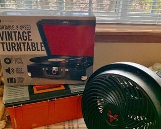Vornado Fan, Portable 3-Speed Vintage Replica Turntable