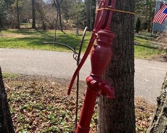 Vintage Cast Iron Hand Pump Water Well Farmhouse, Anitque