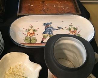 Toby Mug and decorative items.