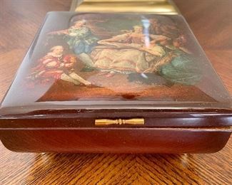 Item 44:  Lacquer Music Box - plays Romance From The Serenade - Eine Kleine Nachtmusik - Mozart:  $85