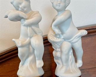 Item 66:  Porcelain Cherubs: $38