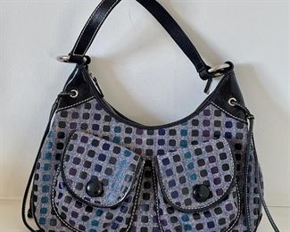 Item 139:  Isabella Fiore Double Pocket Handbag: $85
