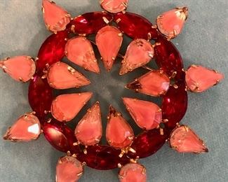 Item 229:  Beautiful Vintage Pin: $35