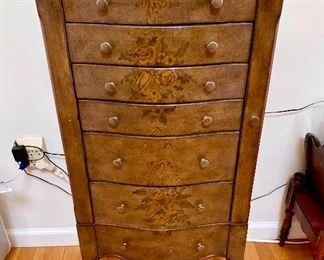 Jewelry chest/ jewelry box / jewelry armoire