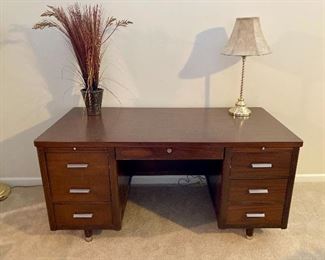 Mcm mid century modern executive desk