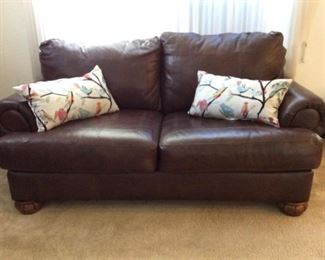 KAMA905 Leather Sofa