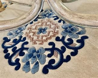 $800 - Rug 118"L; 72"W