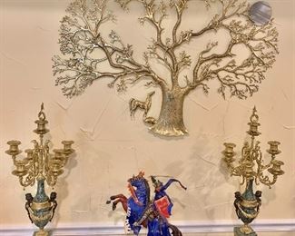 Room view - table not for sale