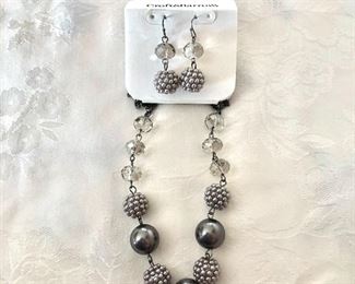 $14 Croft and Barrow necklace and earrings set.   Necklace: 21.5"L.  Earrings:  1.5"L