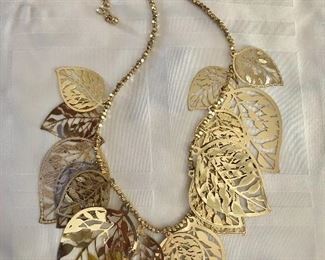 $16 Leaves gold tone necklace.  21"L 