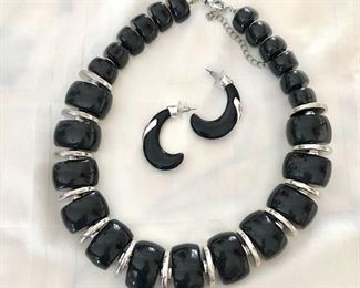 $25 Black and silver tone necklace and earrings set.  Necklace: 23"L.  Earrings: 1.3"L 
