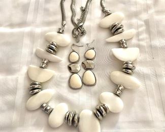 $25 Cream and silver tone necklace and earrings set.  Necklace: 38"L.  Earrings: 2"L