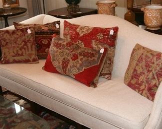 RUG PILLOWS