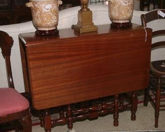 GATELEG SOFA TABLE OR EXTRA DINING SPACE