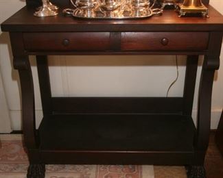 VICTORIAN DINING ROOM SERVER