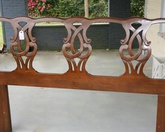 QUEEN SIZE MAHOGANY HEADBOARD