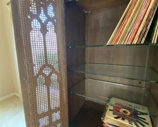 Shelving of stereo armoire