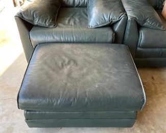 Second part of couch. 3 piece set $100.