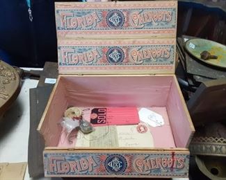 previous cigar box, fully opened