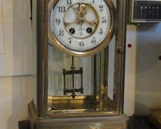 Gilbert Clock with Pendulum & Key