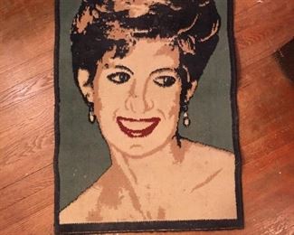 Lady Diana floor rug