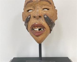 Bakongo mask from Zaire