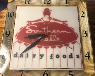 Southern Belle dairy clock 