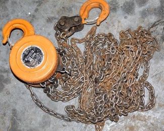 Central Machinery 2-Ton Chain Block Hoist Lift: 3M # 631