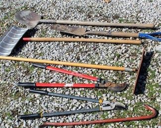 (7) Piece Outdoor Tools Lot, Snow Shovel, (2) Ground Shovels, (2) Pruner/Cutters, Pro Wrecking Bar, Long Reach Squeegee