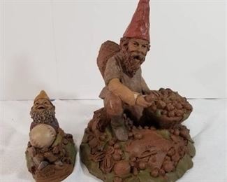 Two Tom Clark Gnomes. I dont know 1995. Franklin 1993 Number 29. Rich 1992 Number 2.