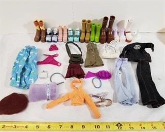 Lot of BRATZ Accessories.