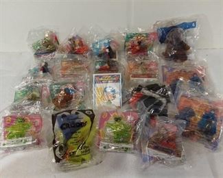 Lot of 20 Mcdonalds Happy Meal Toys - Disney Mobile Figurines, Aladdin, Build a bear, and other Disney Characters