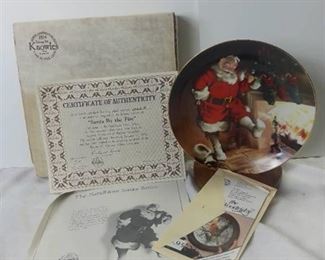 Edwin M. Knowles China Company 1989 "Santa By the Fire" Decorative Plate with Certificate of Authenticity