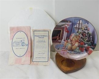 The Hamilton Collection A Treasury of Cherished Teddies by Enesco Plate Collection "Happy Holidays, Friend" 1994 Decorative Porcelain Plate with Box and Certificate of Authenticity