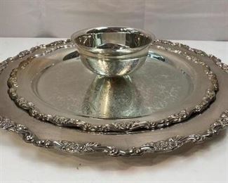 Set of Silver Plate Serving Platters Flower Edge Rogers Oneida