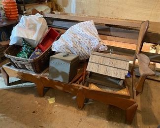 Rock maple paddle arm sofa