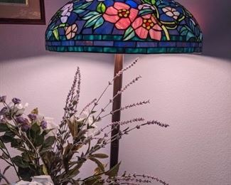 Tiffany 'style lamp'