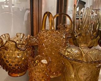 Amber glassware vintage/retro collectible 