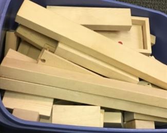 WOOD BUILDING BLOCKS