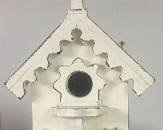BIRD HOUSE 