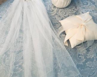 WEDDING SET - VEIL, RING PILLOW & FLOWER BASKET