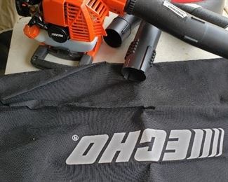 Like New Echo Backpack Blower and Sucker- Gas