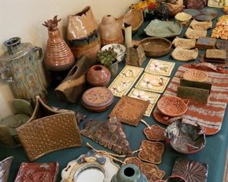 Lots of nice Pottery