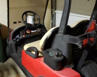 Club Car Golf Cart- Runs Great