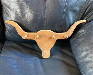 Steer hanging rack $10