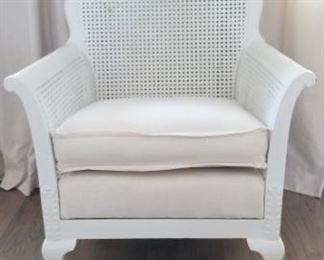 White Wicker Upholstered Cushioned Chair