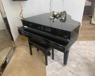 Yamaha 5' Disklavier Enspire CL DGB1K Grand Piano - Polished Ebony finish $16,000 https://www.alamomusic.com/used-yamaha-5-disklavier-enspire-cl-dgb1k-grand-piano-polished-ebony-finish/